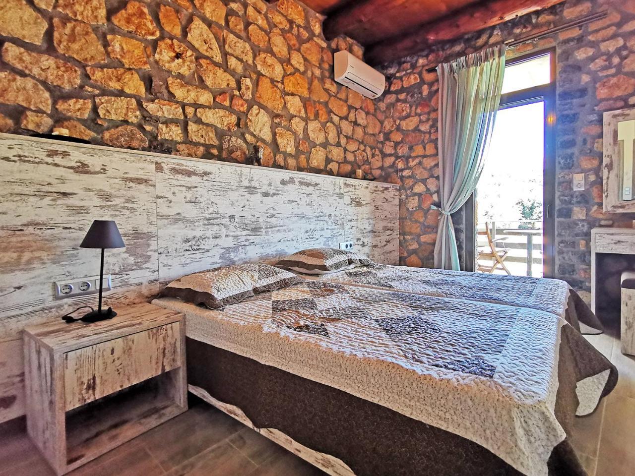 Souda Bay Cottage プラキアス エクステリア 写真