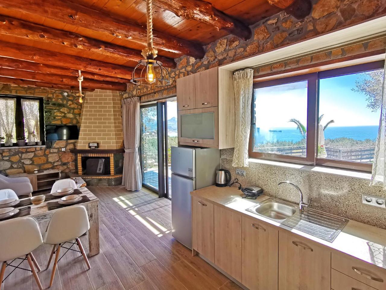 Souda Bay Cottage プラキアス エクステリア 写真